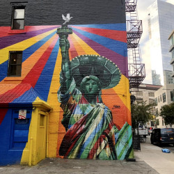 Colors of Liberty by Eduardo Kobra Colors of Liberty by Eduardo Kobra