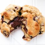 The best Levain Bakery Cookie The best Levain Bakery Cookie